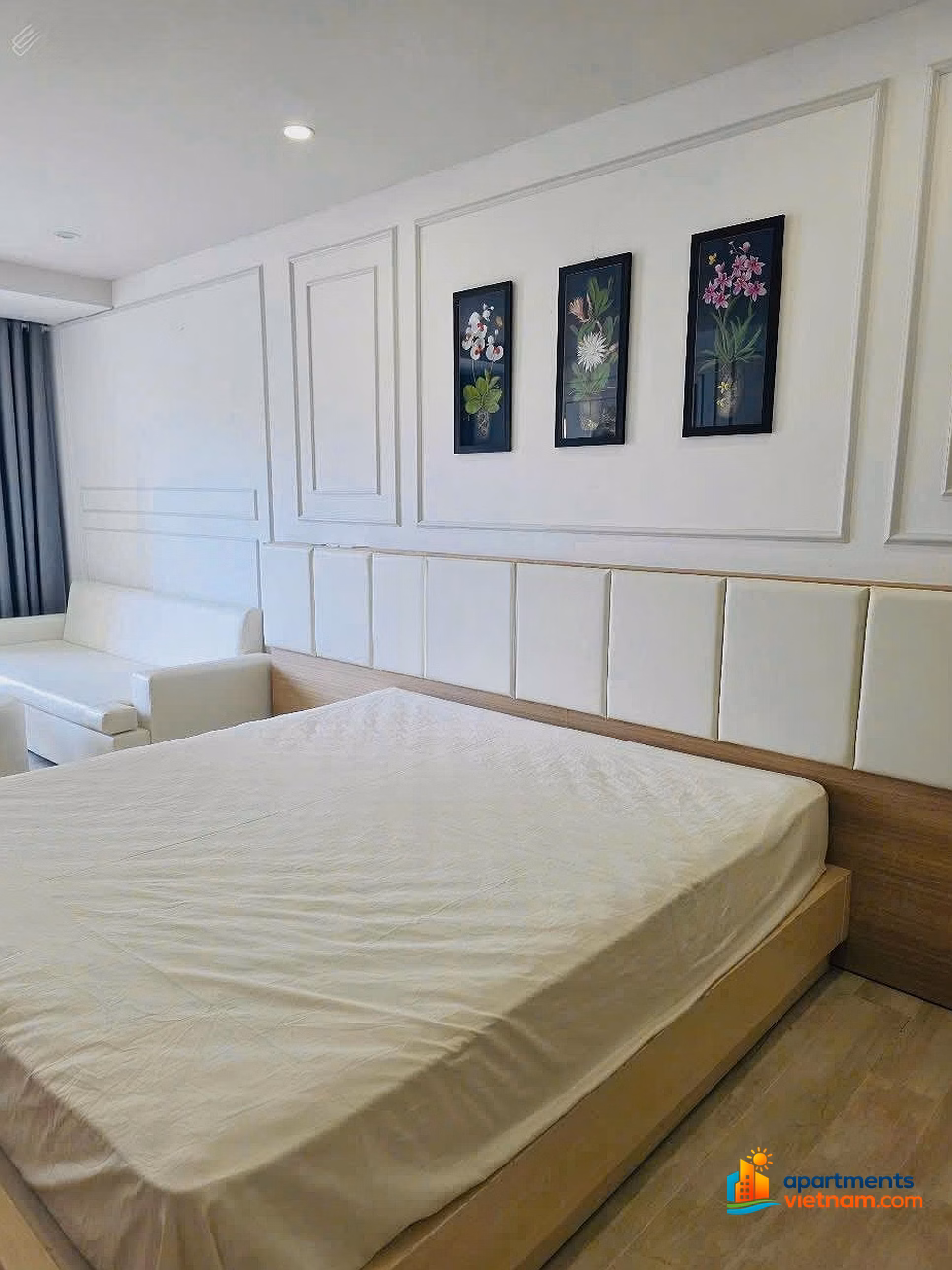 GOLD COAST STUDIO APARTMENT FOR SALE IN NHA TRANG ONLY 5.3 BILLION READY NOTARIZED BOOKS HIGH FLOOR SEA VIEW