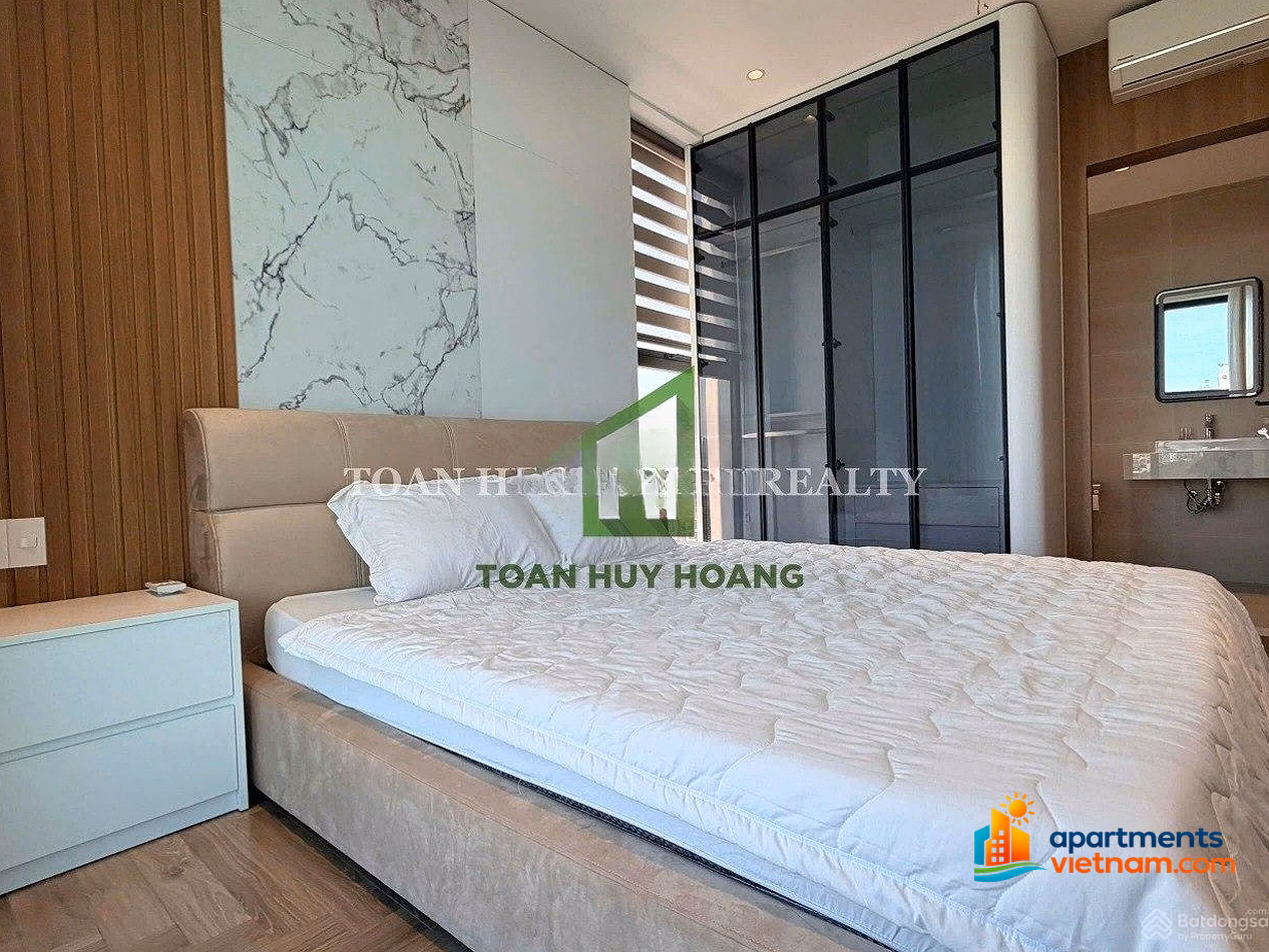 Luxury apartment for rent in Panoma Da Nang, new furniture, preferential price