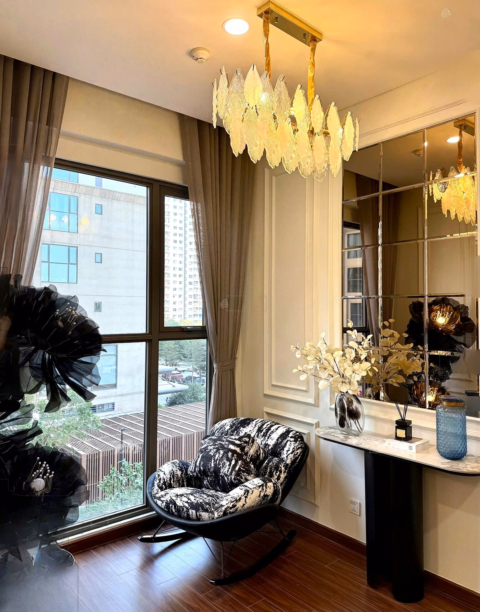 Cheapest 2-bedroom apartment for rent in Vinhomes Ocean Park, 6.5 million/month. Free brokerage