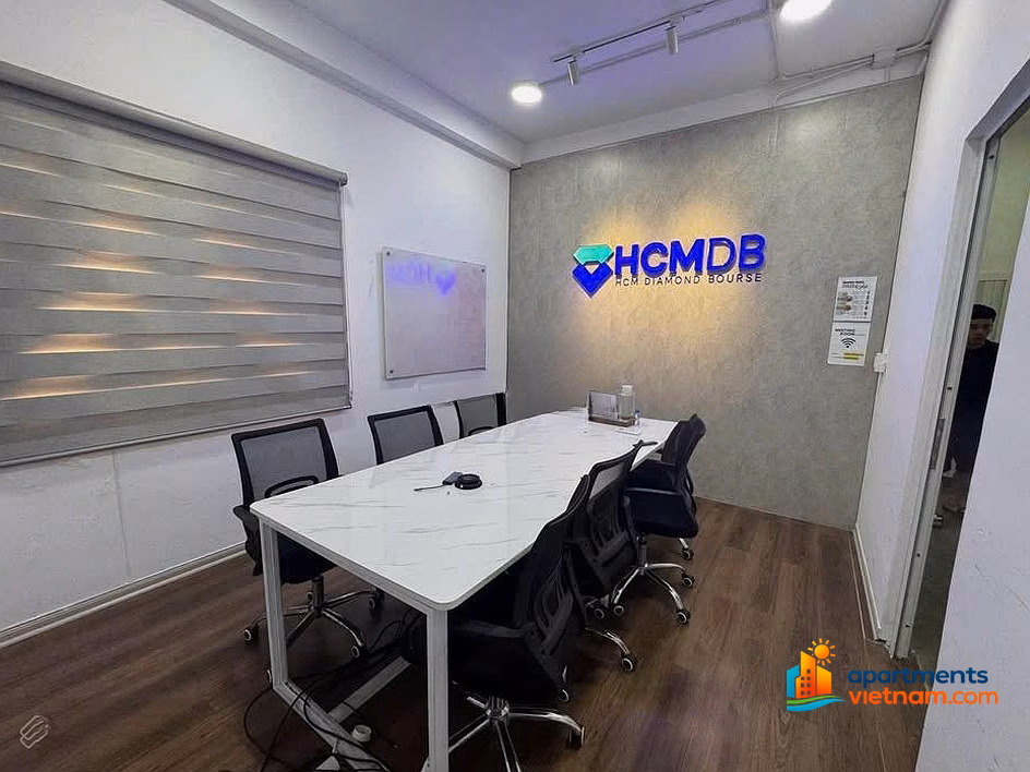 CORNER BUILDING WITH 2 FACES FOR RENT IN CENTRAL DISTRICT 1 48Bis TRAN DINH XU