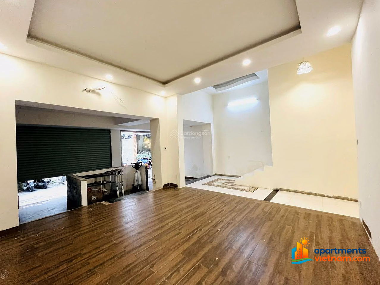 Very beautiful villa for rent nearly 300m² in the center of District 3