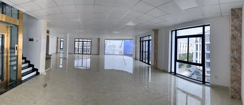 Super nice corner apartment in Van Phuc City with excellent brand recognition, area 250m2 6T with elevator