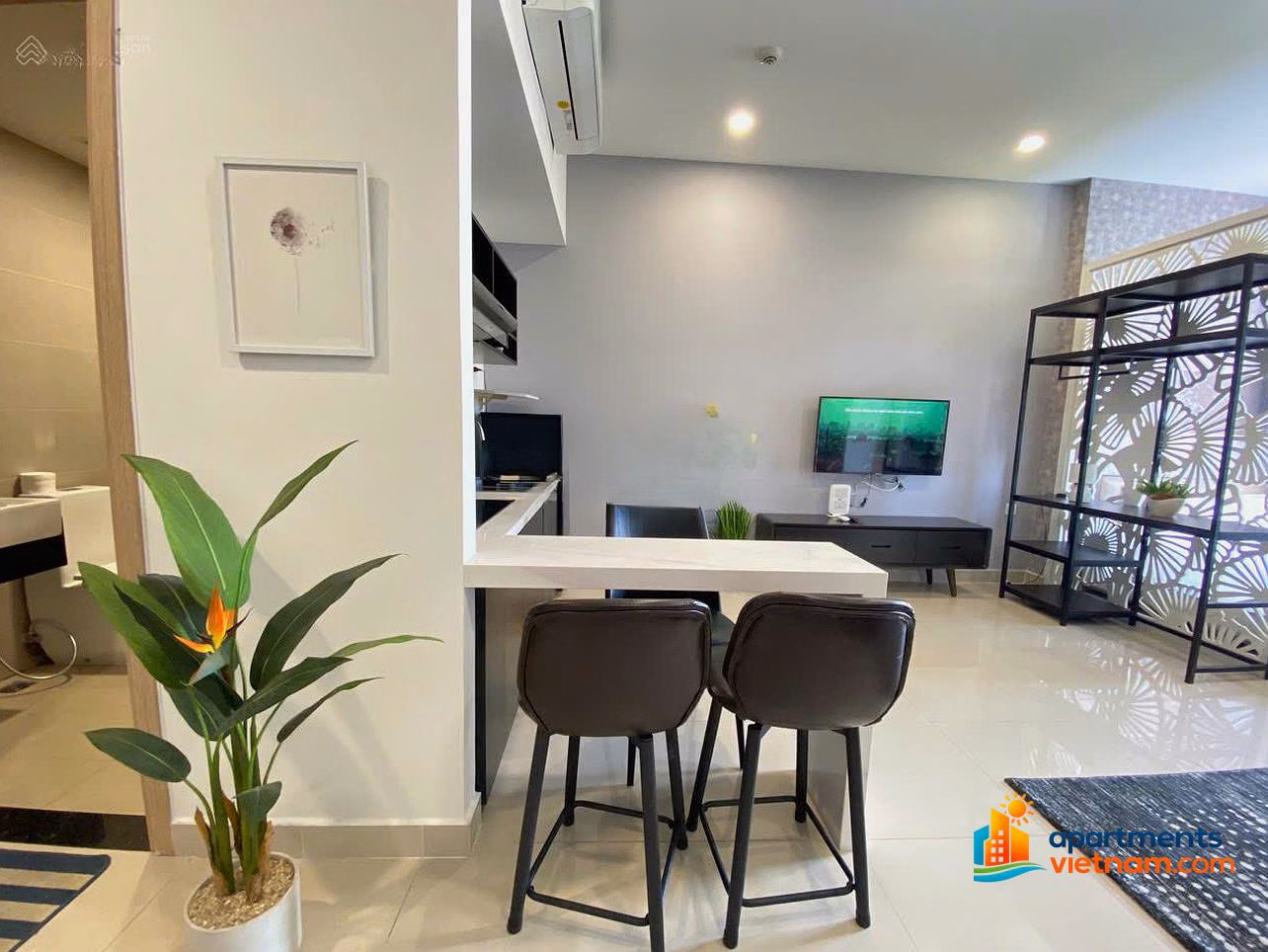 Studio 11tr 1PN 1WC Sunrise City View 11tr/th 0938 806 ***