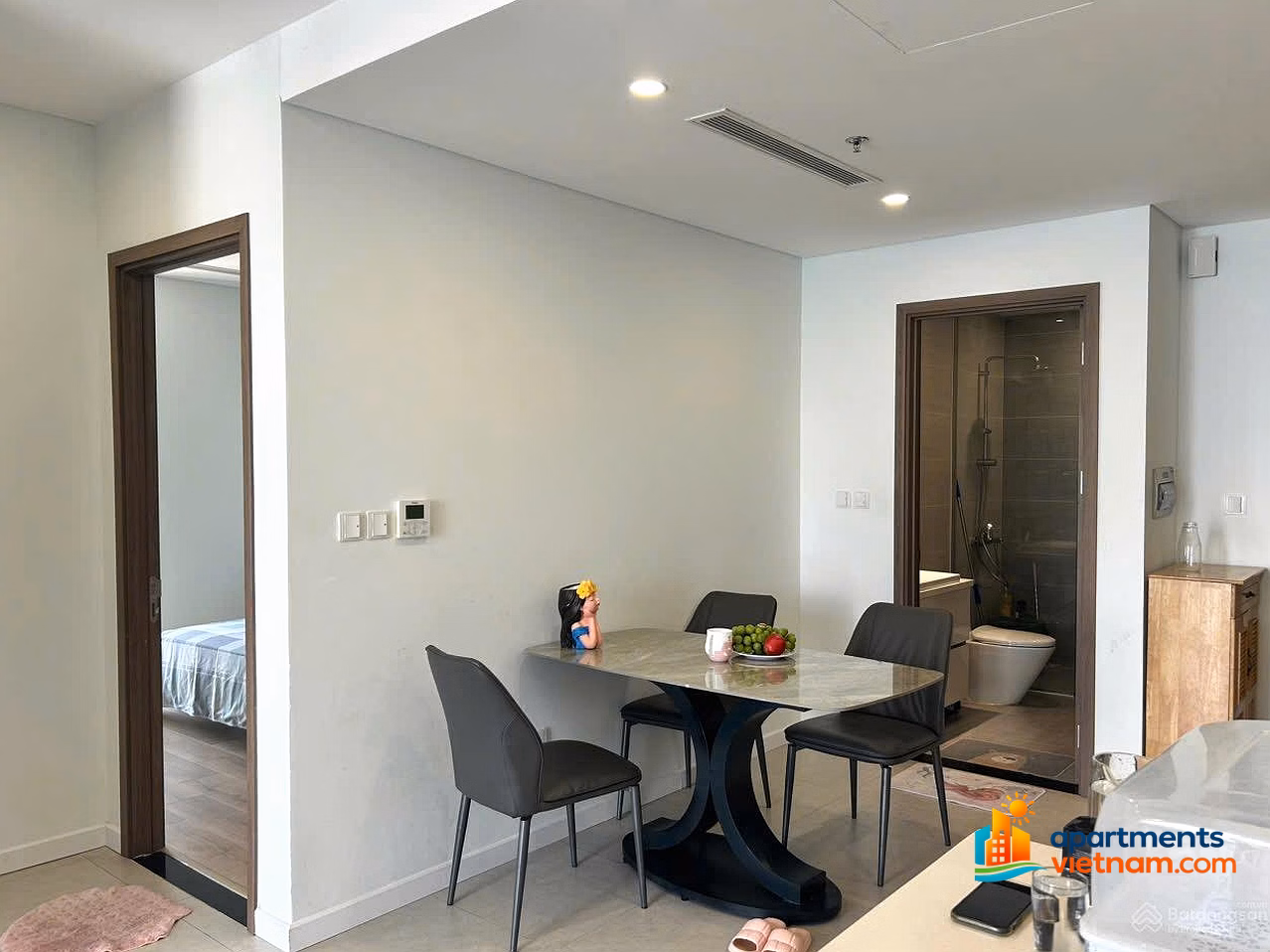 Scenia Bay Nha Trang apartment, 82m2 - fully furnished, SEA view facing Southeast; Price: 7 billion