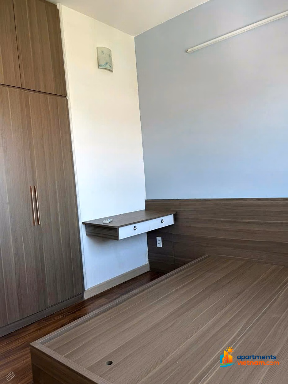 Binh Phu 2 apartment for sale, Area A, area 65.3 m2, buy setup for rent 12 million / month, price 2 billion 5