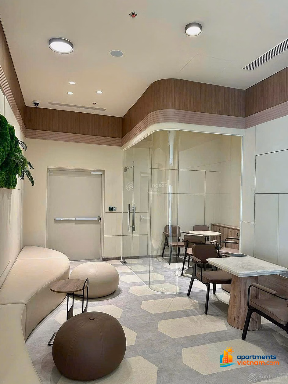 VIP apartment 3 bedrooms 106m² - price 20 million/month - fully furnished - view Van Phuc + LK81