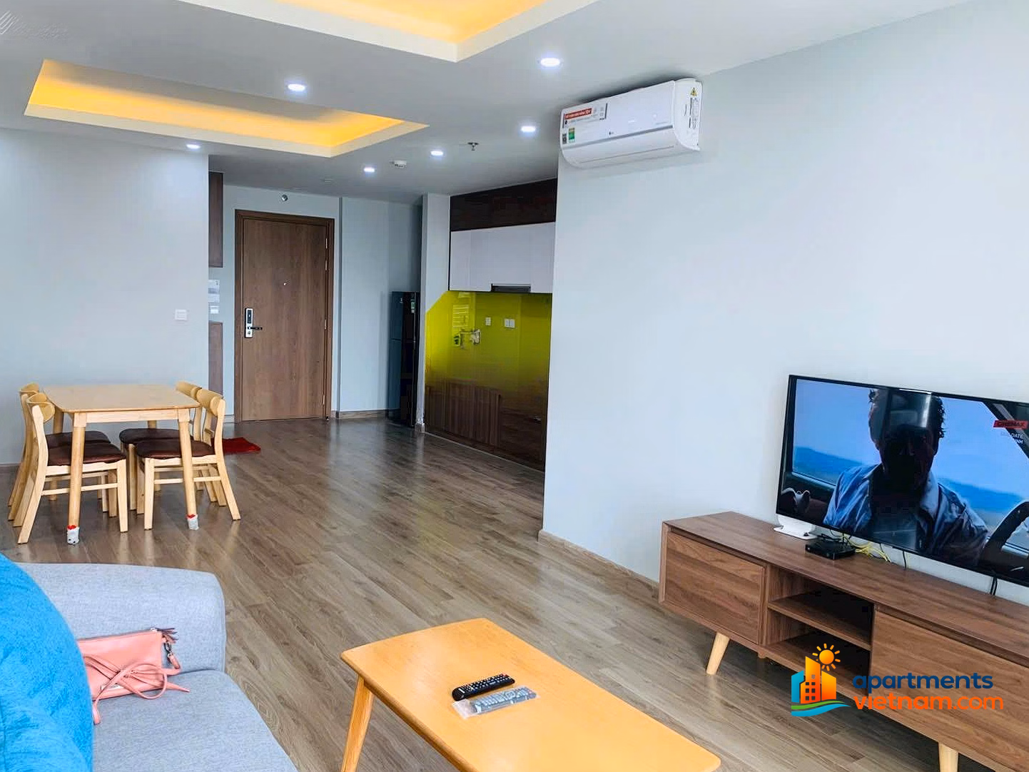 Hud Building apartment for rent 2 bedrooms 2 bathrooms 69m2
