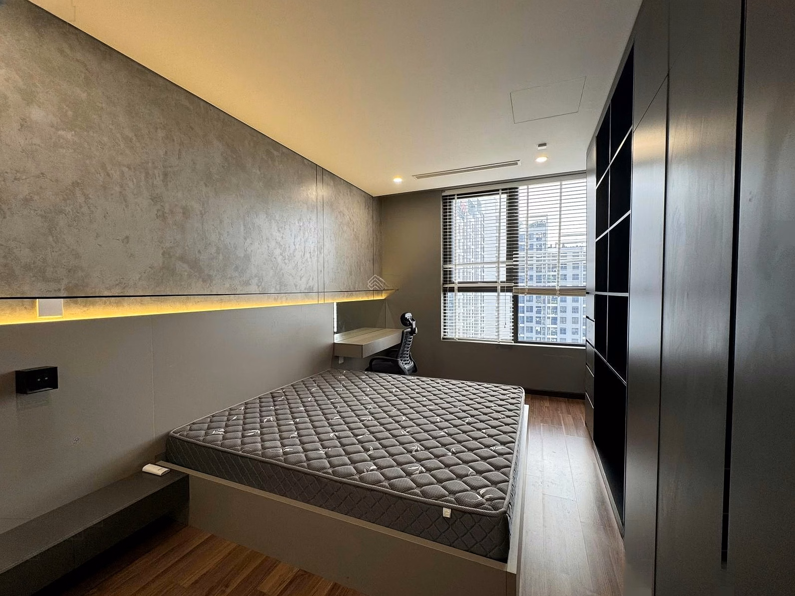 Rare item - Mipec Rubik Cau Giay apartment - New beautiful furnished apartment 2 bedrooms 2 bathrooms for rent, price 15 million