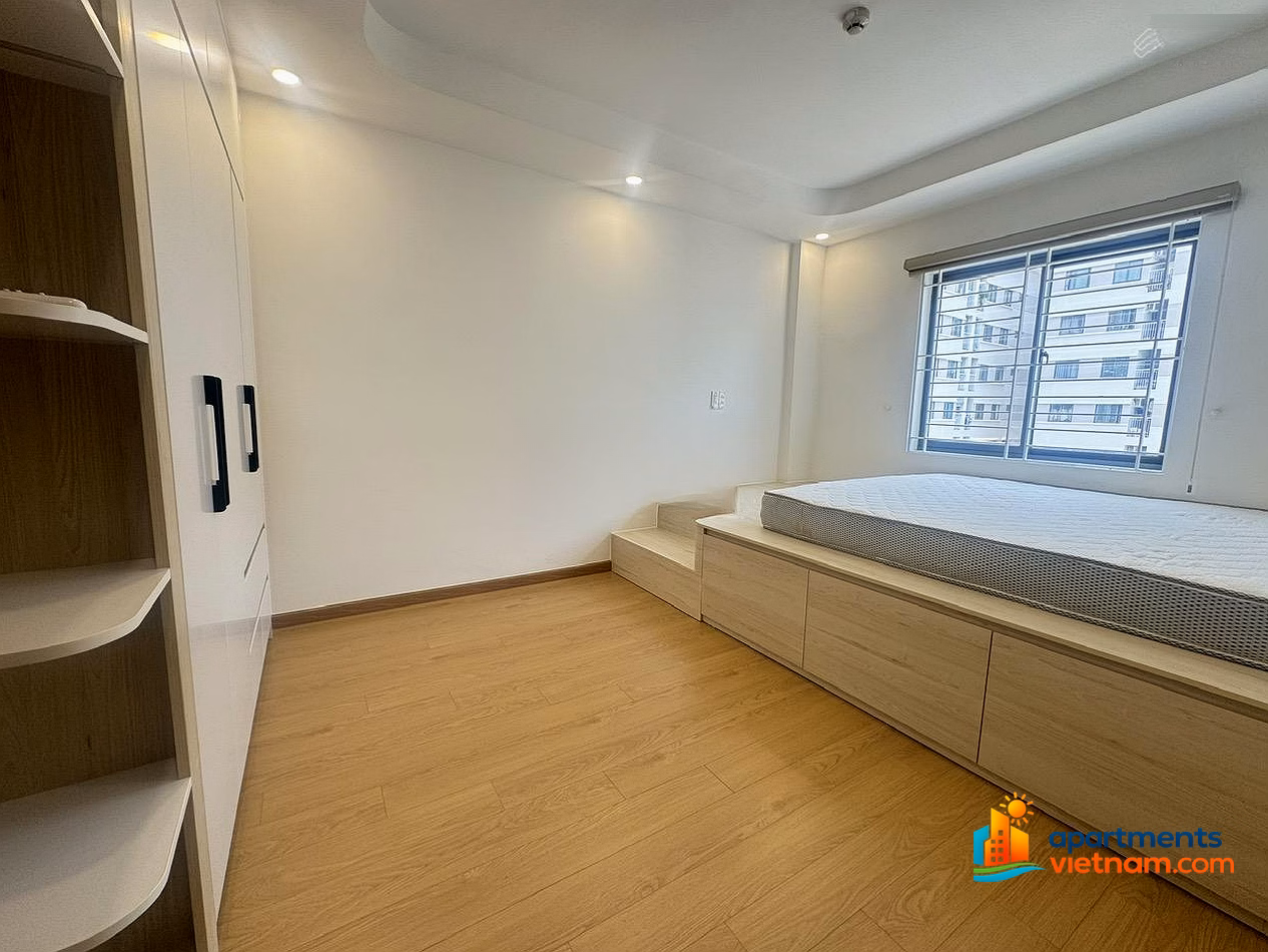 CUT YOUR LOSS, SELL URGENTLY, RETURN TO BANK, HUD PHUOC LONG APARTMENT, FULL BEAUTIFUL FURNITURE