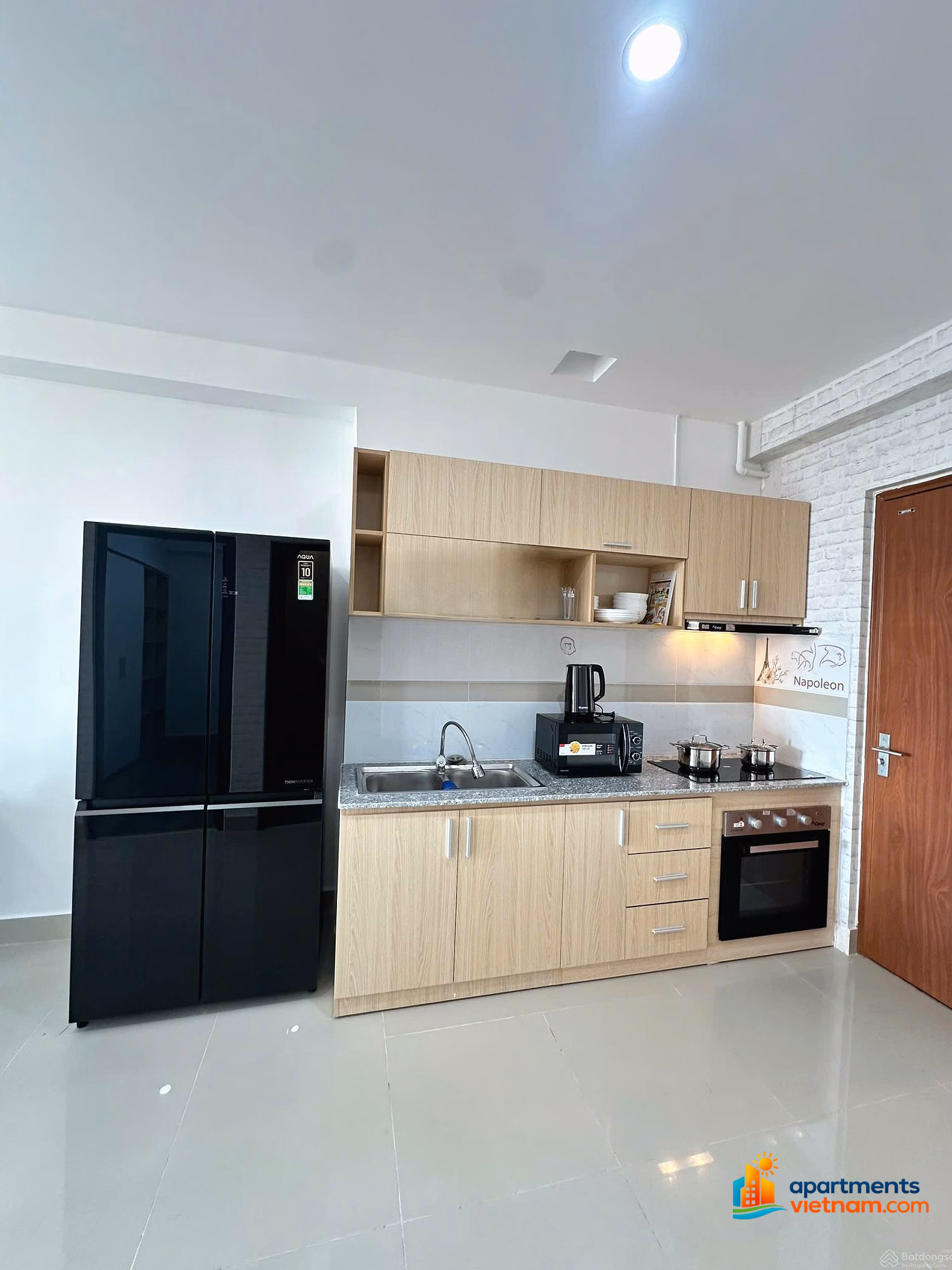 NAPOLEON CASTLE APARTMENT FOR RENT
