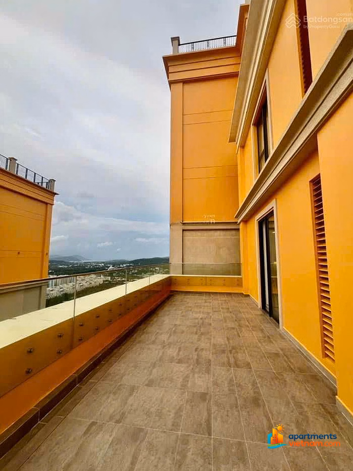 Cut loss of 500 million - 1 bedroom apartment with sea view and balcony, the most vip Hillside Phu Quoc
