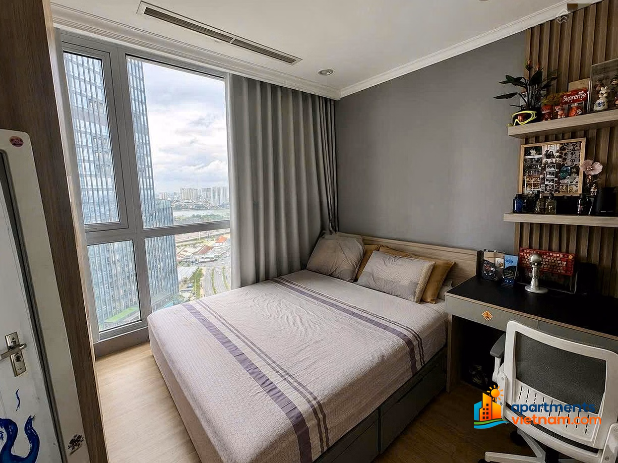 L1 - 20.08 - 83.8m2, direct view of Landmark 81, already registered, only 13.69 billion