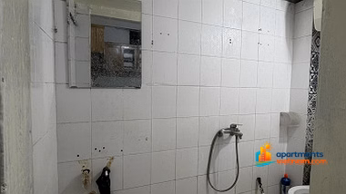 The owner needs to rent a gable house on the 5th floor of B21 Kim Lien, 50m2, fully furnished