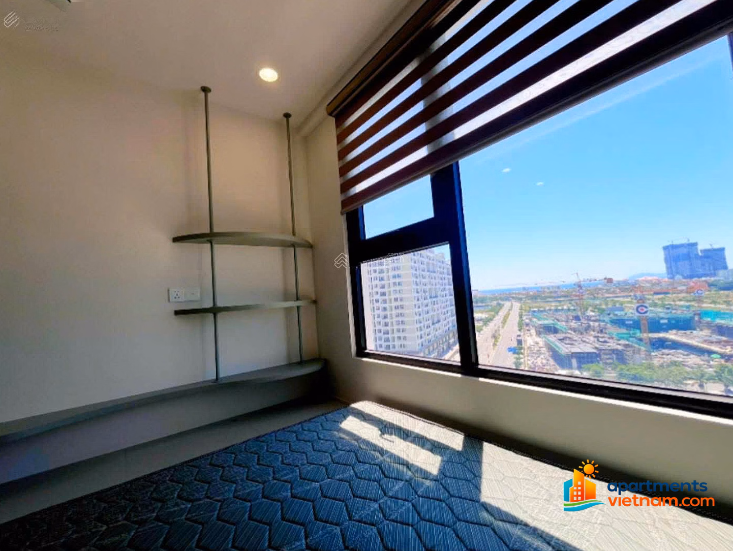 2 BEDROOM APARTMENT FOR RENT WITH SEA VIEW PLAZA 3 Square, fully furnished, ready to move in immediately