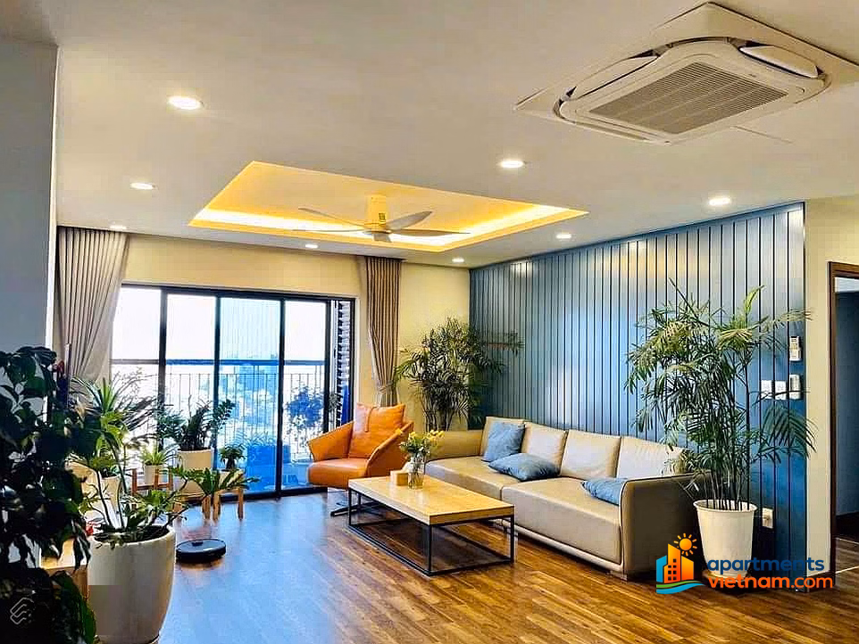 Rare! Apartment for rent with 3 bedrooms, 6 months, Lake view, fully furnished, price 24 million. Contact to view the house: 0972 433 ***
