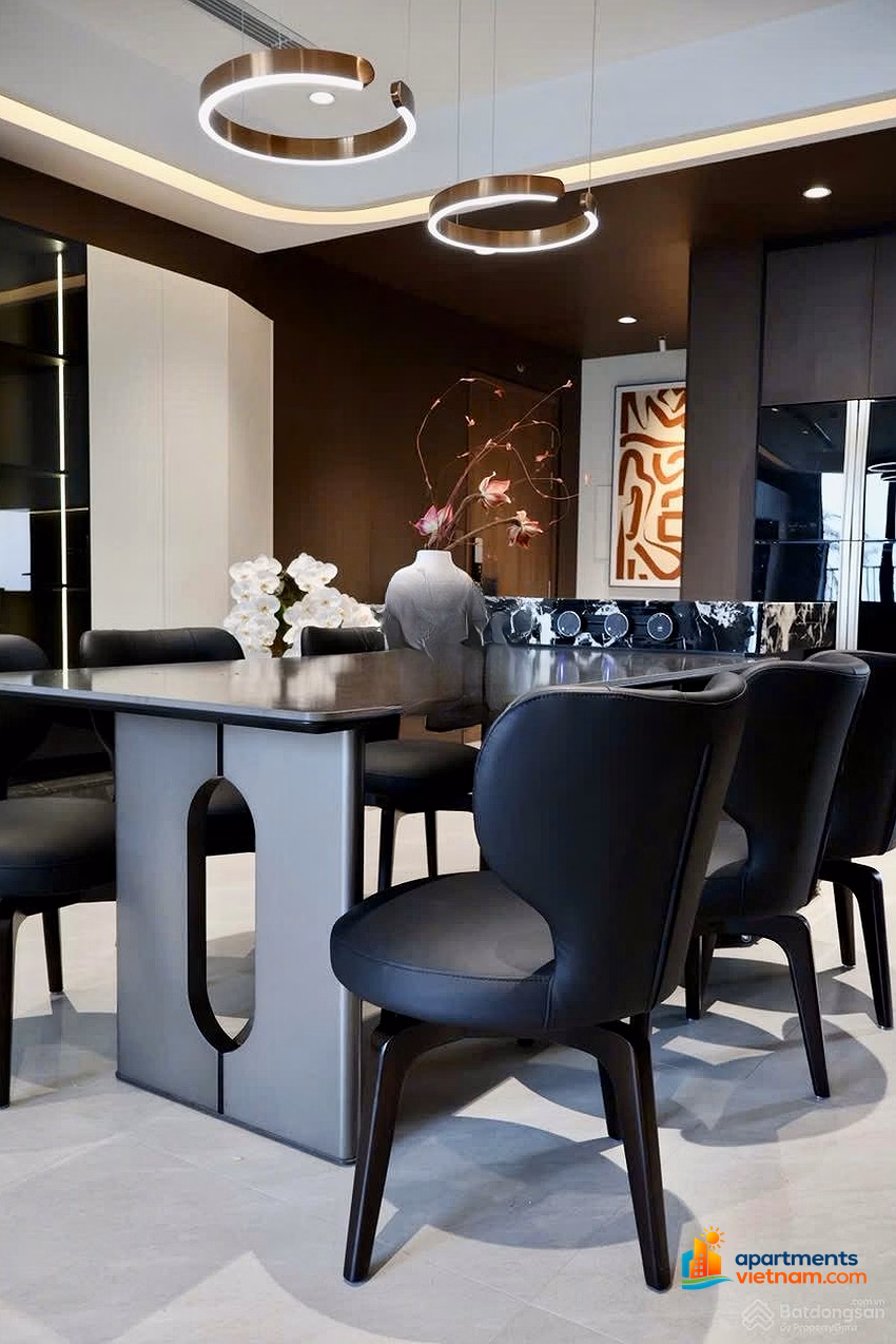 Luxury apartment for rent in Han Jardin & N01 N02 N03 N04 Ngoai Giao Doan priced from 11 million fully furnished
