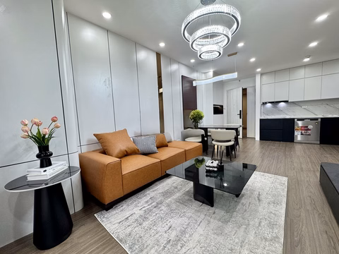 2 bedrooms for rent at FLC Green 18 Pham Hung - basic & fully furnished
