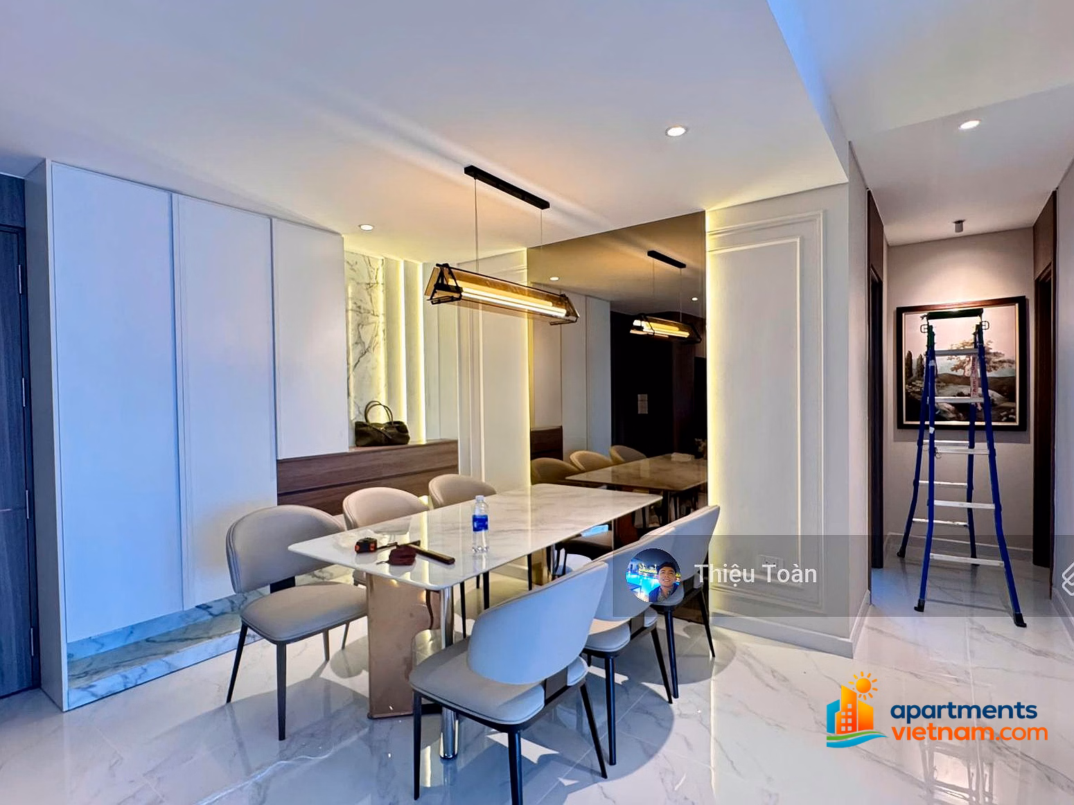Need to rent Vinhomes Metropolis apartment - 120m2, 3 bedrooms, high floor, corner apartment, with car slot