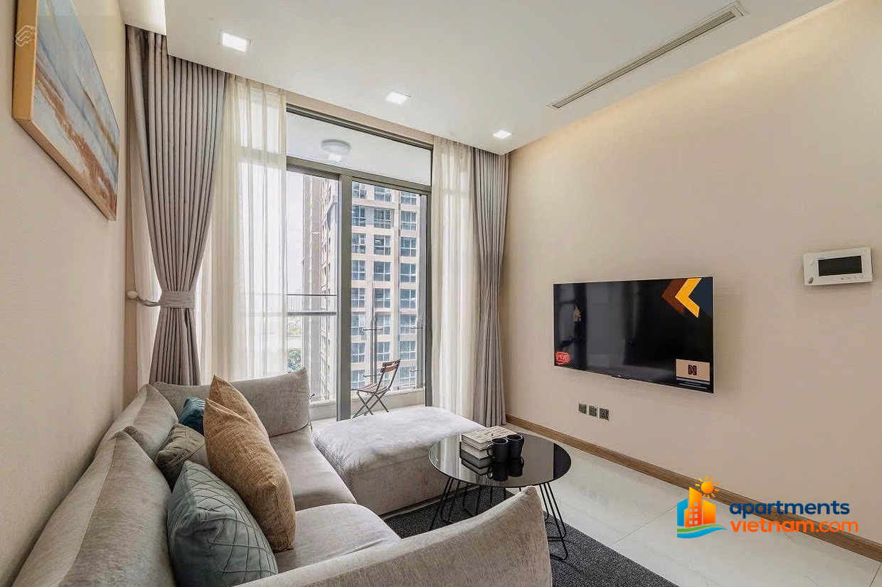 Specializing in Renting 1 Bedroom - 2 Bedrooms - 3 Bedrooms - 4 Bedrooms Vinhomes Central Park | Good Price | See Home Now