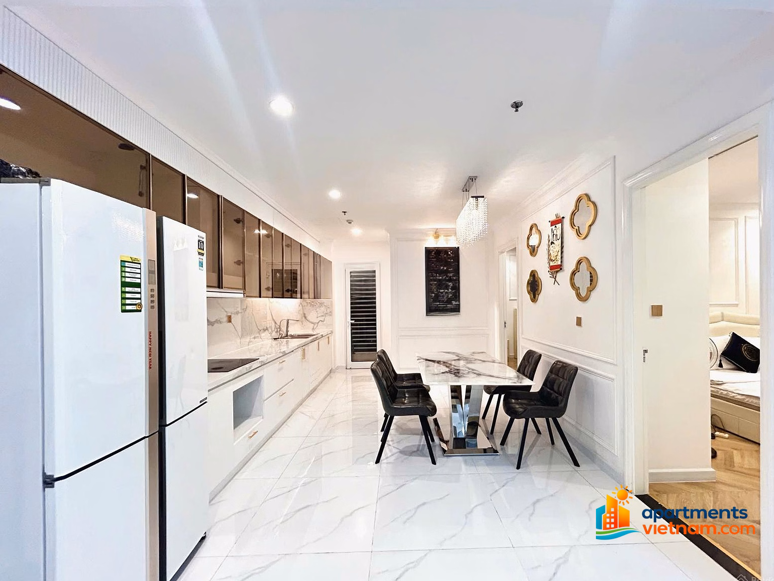 APARTMENT FOR RENT LANDMARK1 -07 VIEW LANMARK81 PARK 126m2 PRICE 65 million