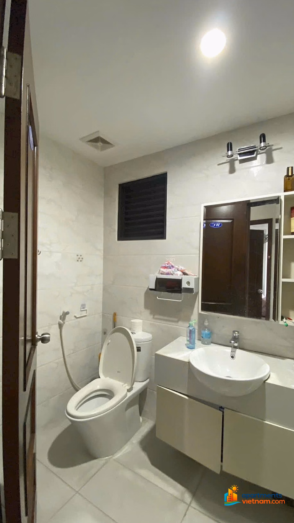 Selling corner apartment with 3 bedrooms, 2 bathrooms, 87.9m2 at CT2 VCN Phuoc Hai Apartment, 4.5 billion VND
