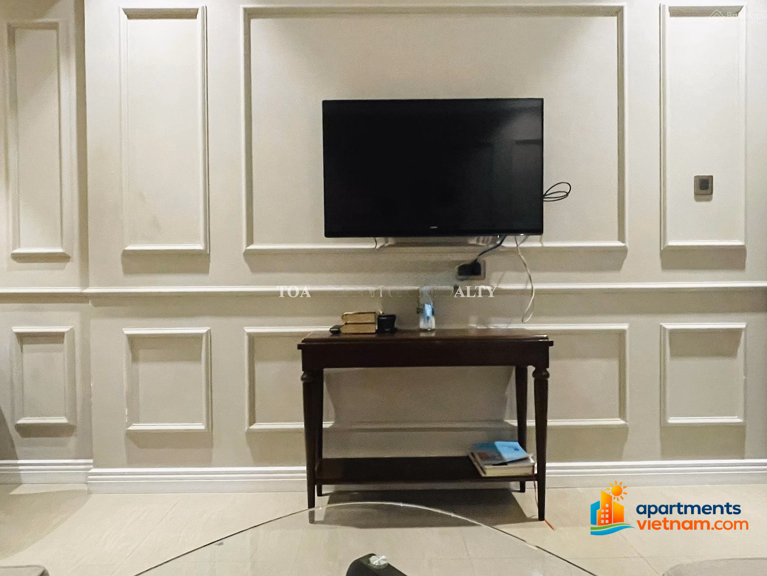 Luxury apartment for rent at Luxury Alphanam with modern furniture***