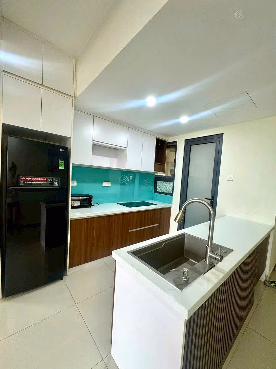 5 million/month apartment in Linh Xuan Ward, fully furnished, just bring your suitcase to move in