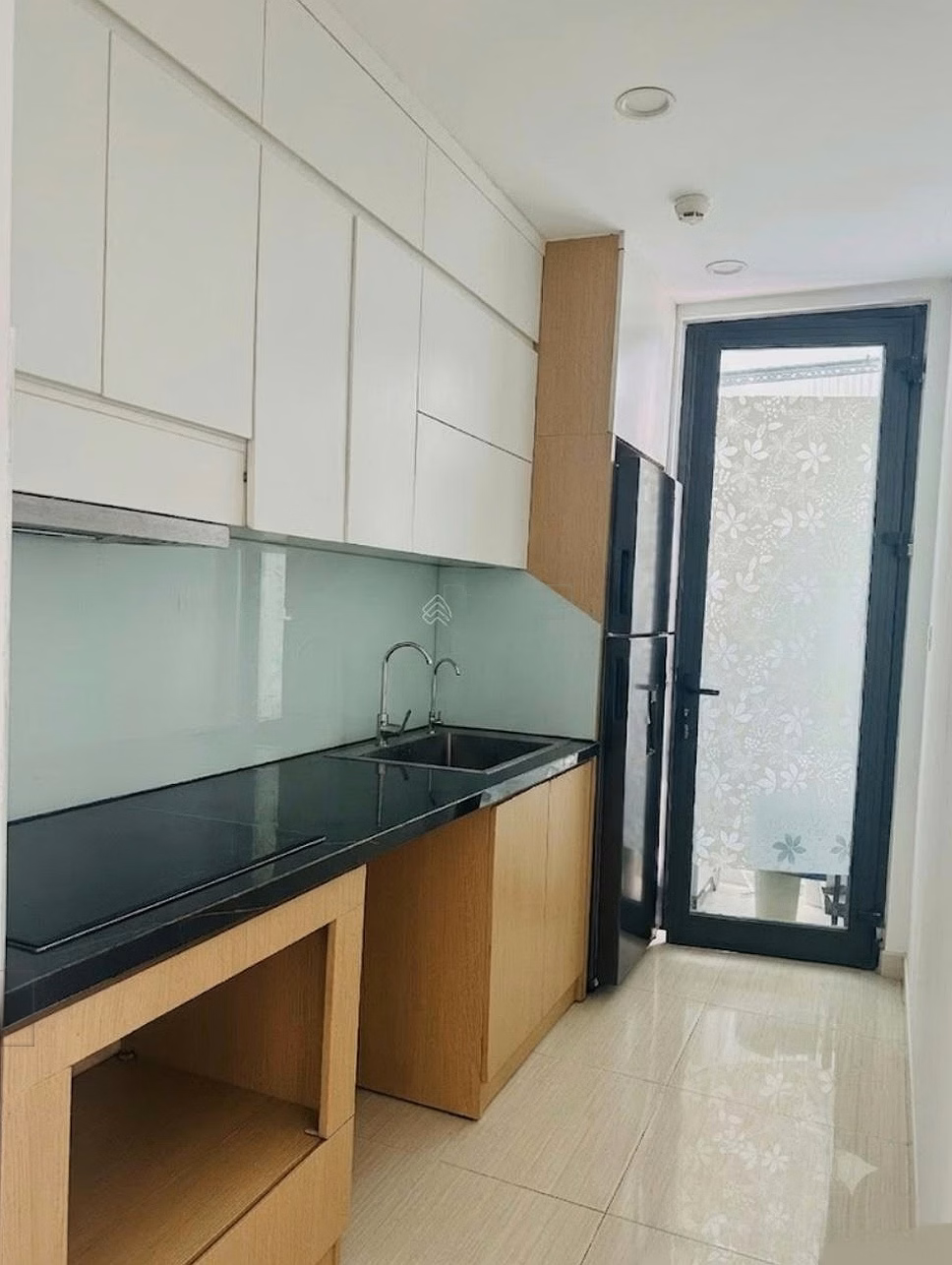 Thuy HD Mon, corner apartment for rent with 2 bedrooms - 2 bathrooms - 67m2 - rental price only 11 million/month, fully furnished