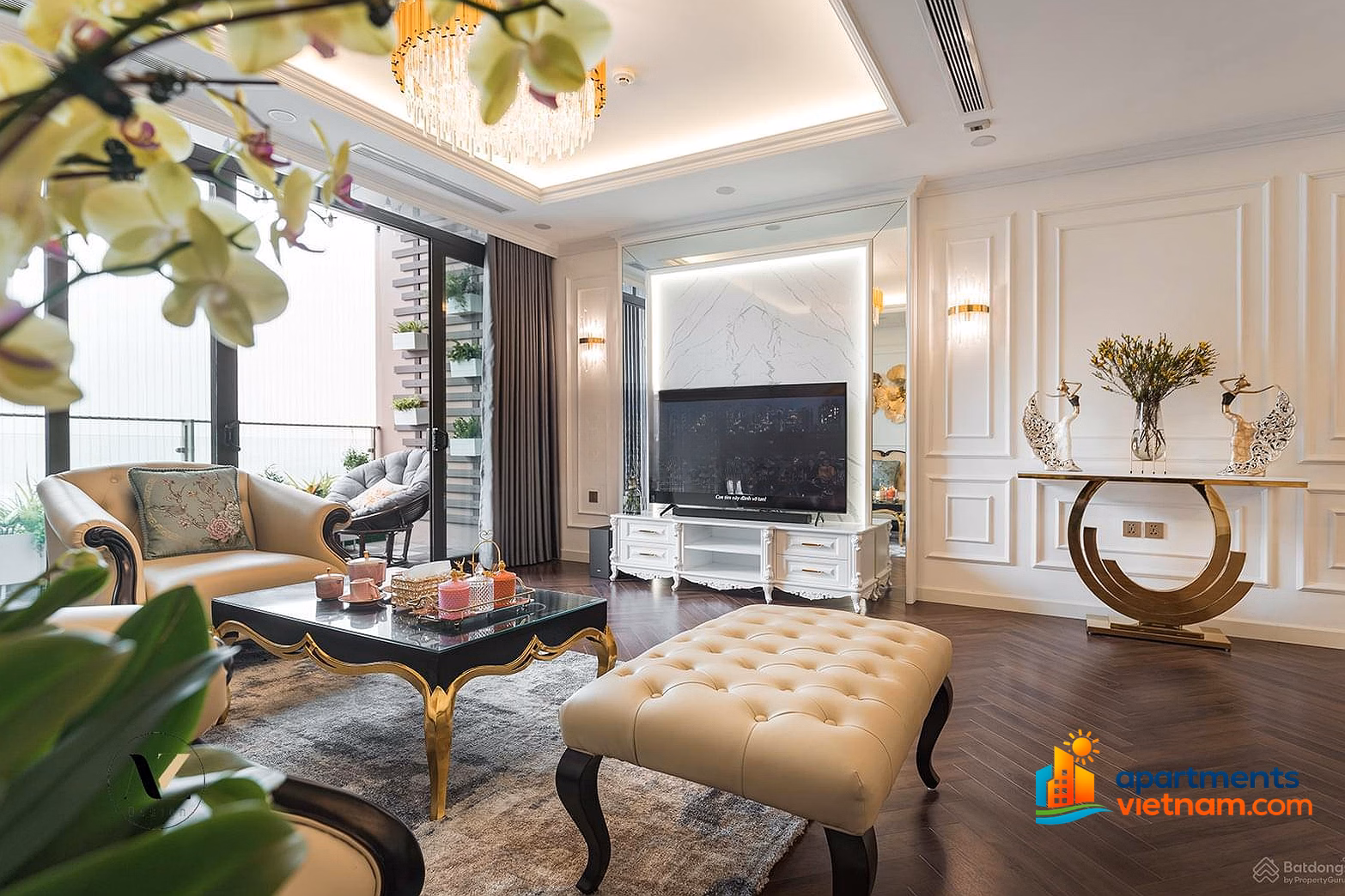 Collection of 2 bedroom - 3 bedroom - 4 bedroom duplex apartments, Royal City penthouses priced from only 16 million/month***