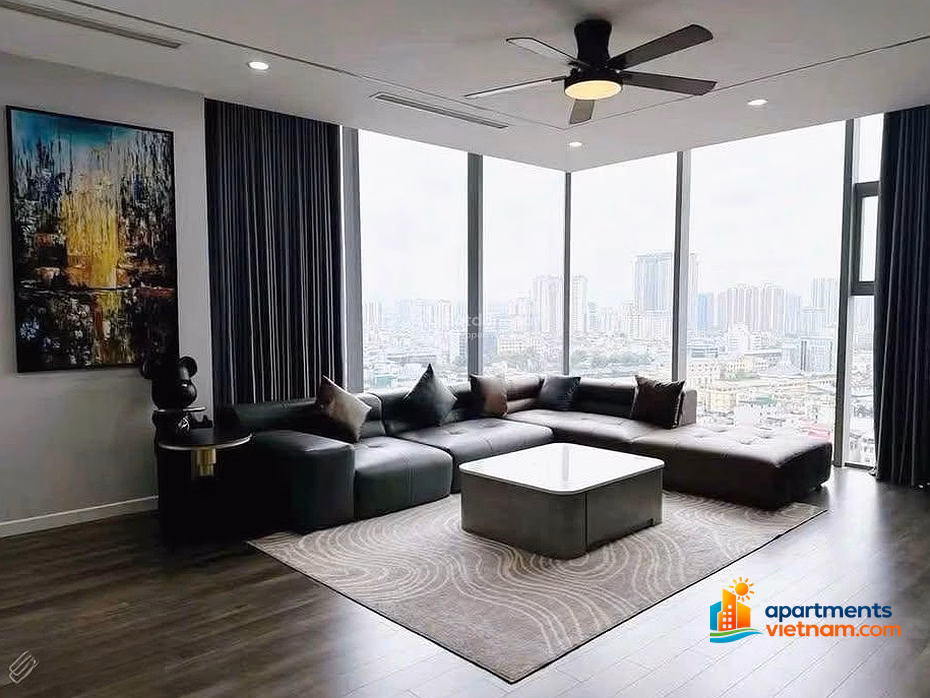 Collection of 2 bedroom - 3 bedroom - 4 bedroom duplex apartments, Royal City penthouses priced from only 16 million/month***