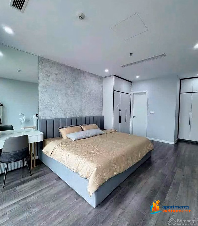 Collection of 2 bedroom - 3 bedroom - 4 bedroom duplex apartments, Royal City penthouses priced from only 16 million/month***