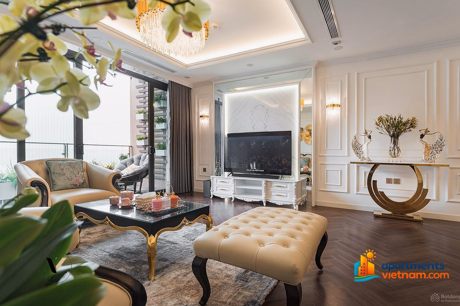 Collection of 2 bedroom - 3 bedroom - 4 bedroom duplex apartments, Royal City penthouses priced from only 16 million/month***