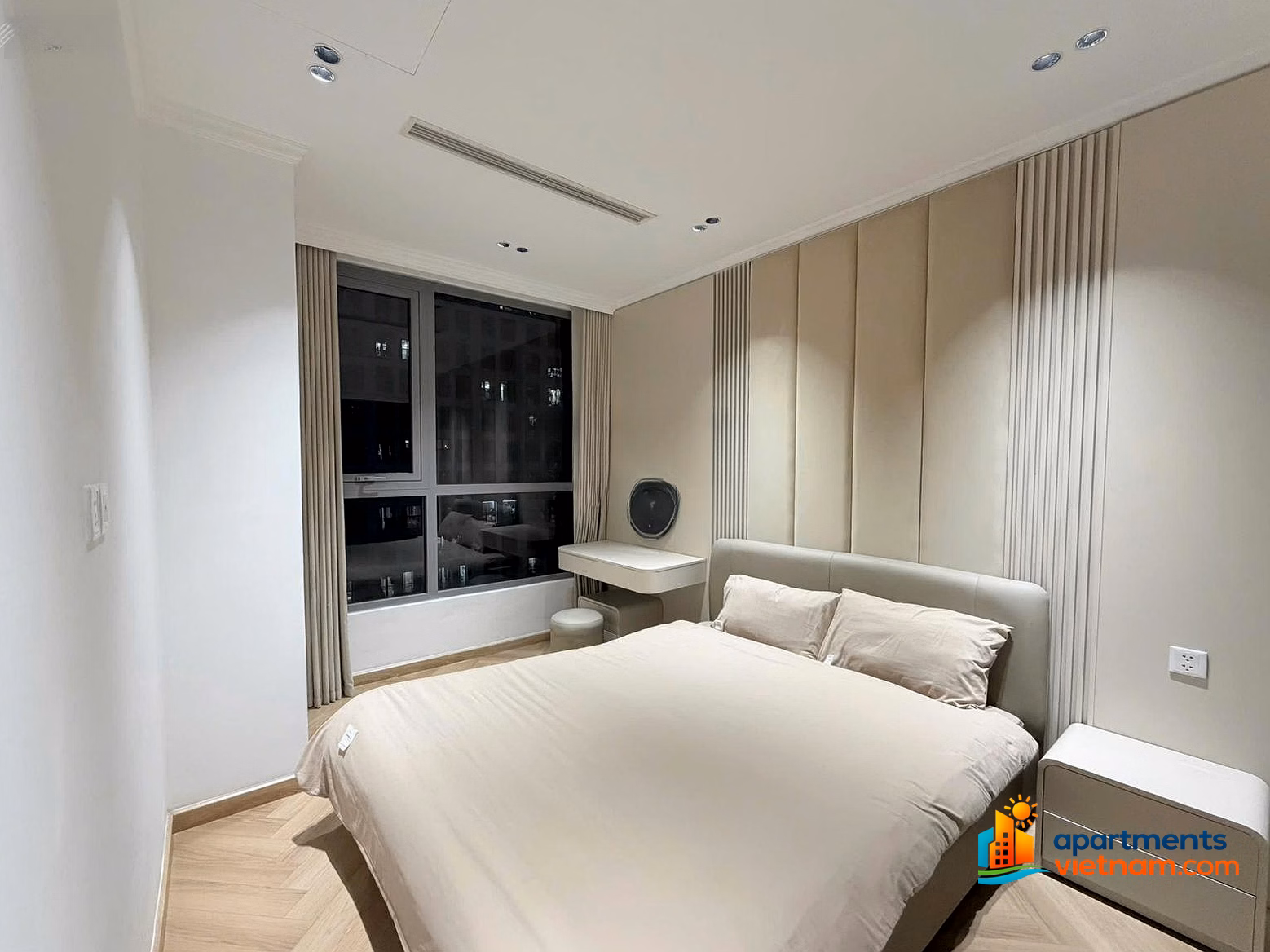 Collection of 2 bedroom - 3 bedroom - 4 bedroom duplex apartments, Royal City penthouses priced from only 16 million/month***