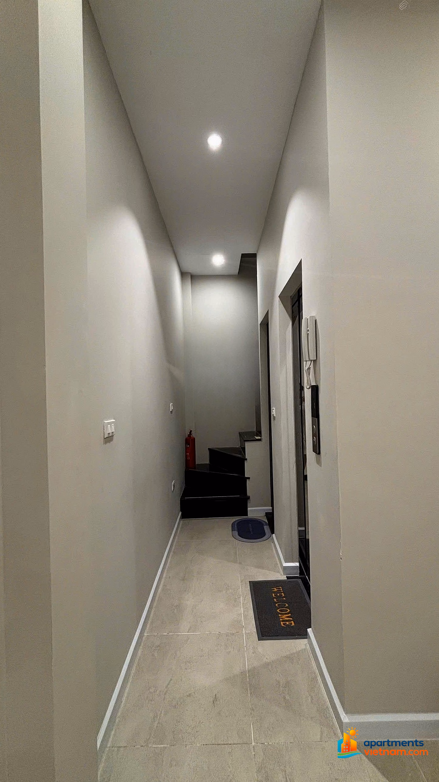 House for rent for office or business store, central location in Ba Dinh