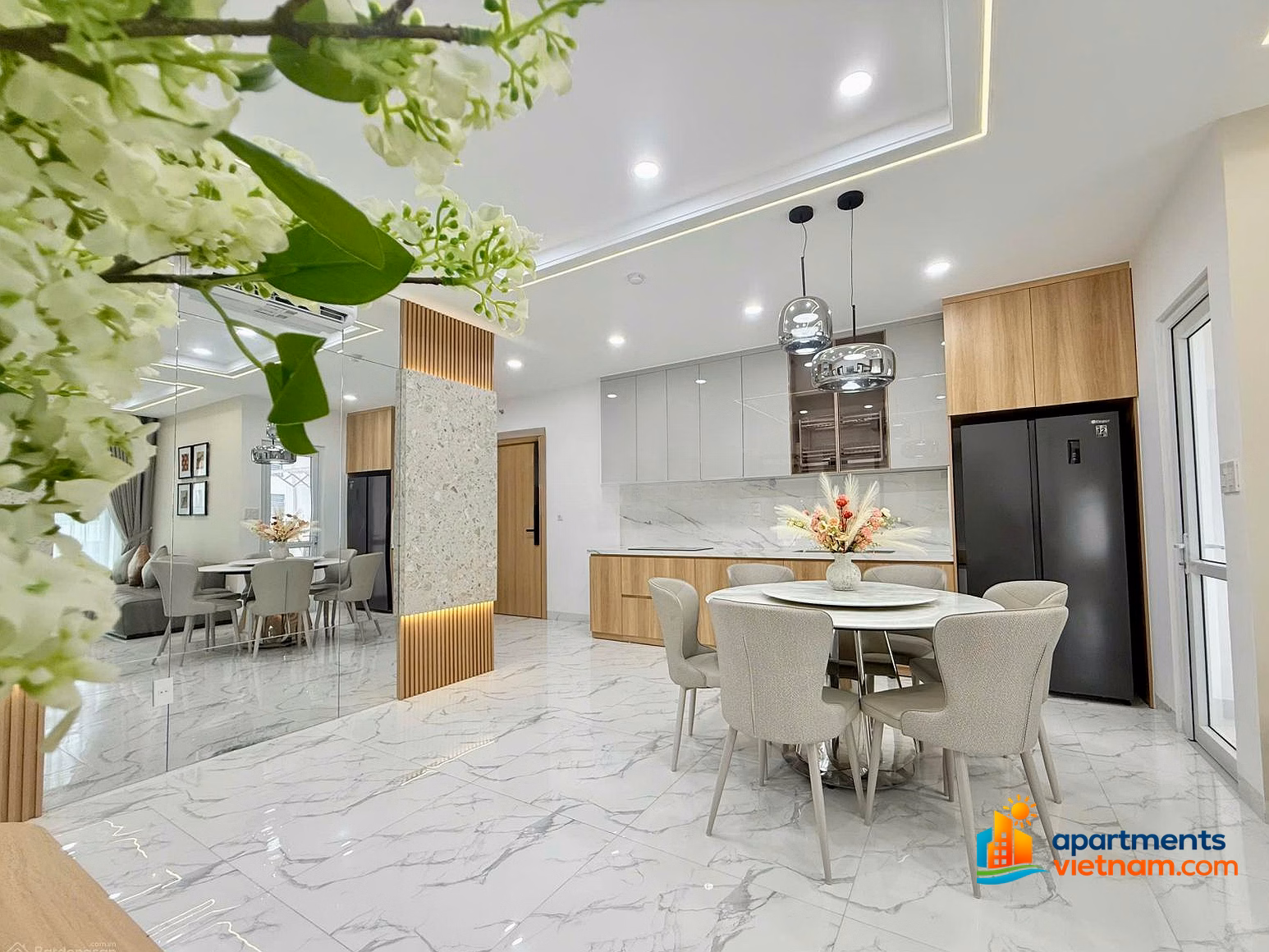 Kieu Trinh - 3716 Discount price 300 million 89m² 3 bedrooms for rent 25 million beautiful top Vien Trieu sea view
