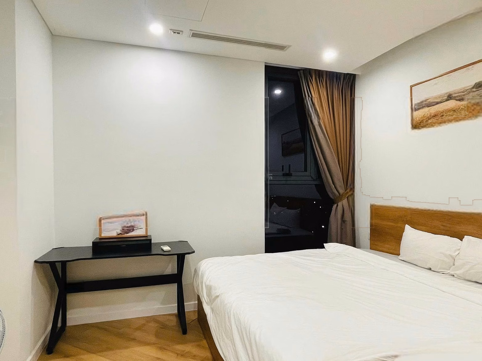 Beautiful apartment for sale at 25 - 26 Scenia Bay Nha Trang, 3.05 billion, 45m2, 1 bedroom, 1 bathroom, full amenities!
