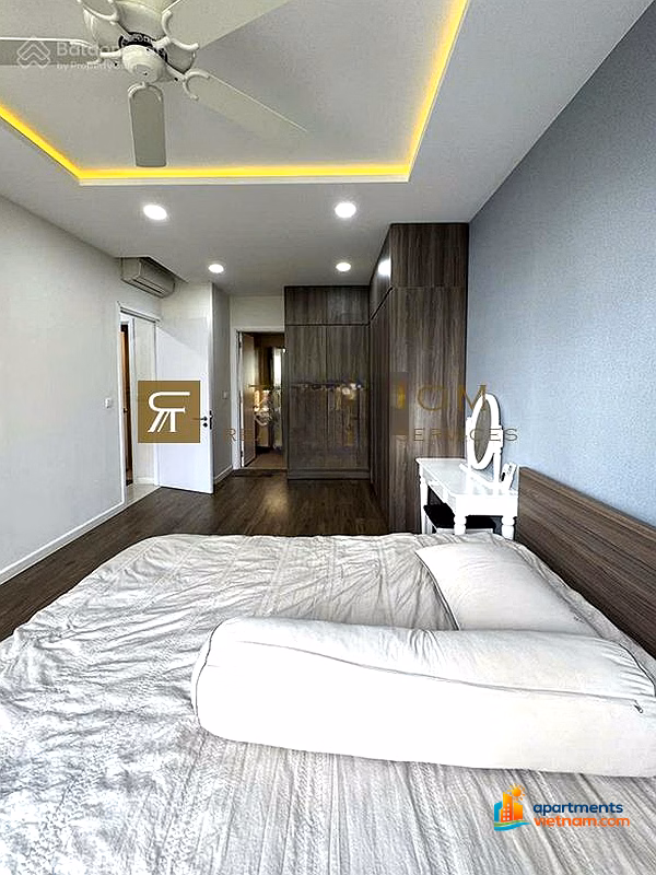 Rare 2 bedroom apartment - garden floor - Large balcony - Pool view - Fully furnished for only 40 million