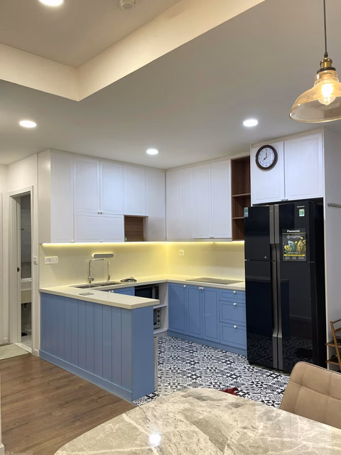 Lavida Plus apartment for rent: 2 bedrooms, 2 bedrooms, area 74m², fully furnished, near RMIT, TDTU, District 7 - contact 772605417