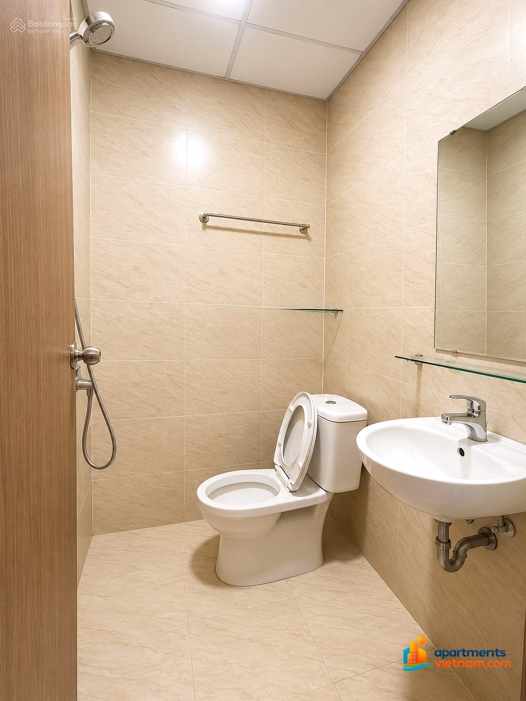 Kieu Trinh - Only 2,880 billion 2 bedrooms with sea view at Muong Thanh Vien Trieu