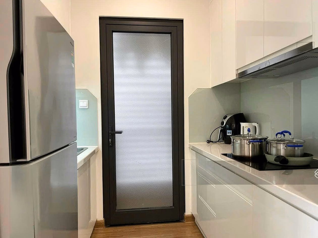 Beautifully designed, square 1-bedroom apartment S2.12 Vinhomes Skylake sold with furniture