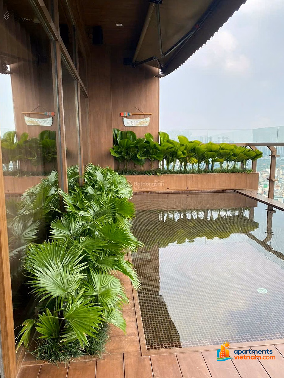 Super rare Penthouse with view of My Dinh fireworks - For sale by owner