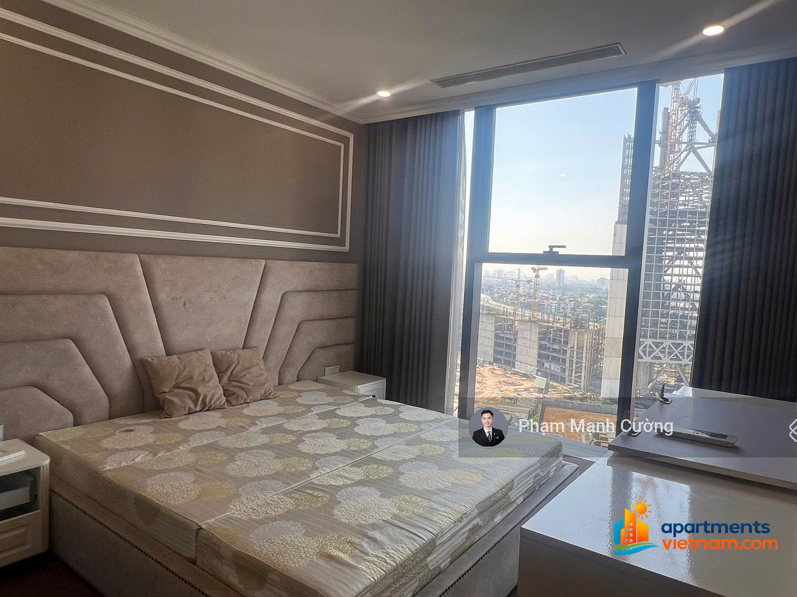 Sunshine City | Rent 2 bedrooms + 1 for 18 million | Fully furnished + ready to move in