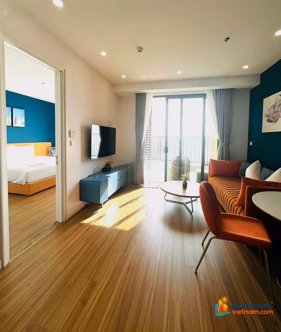 Cut losses of more than 1.8 billion - 1 bedroom with direct sea view - Full view of fireworks & shows - Instant cash flow