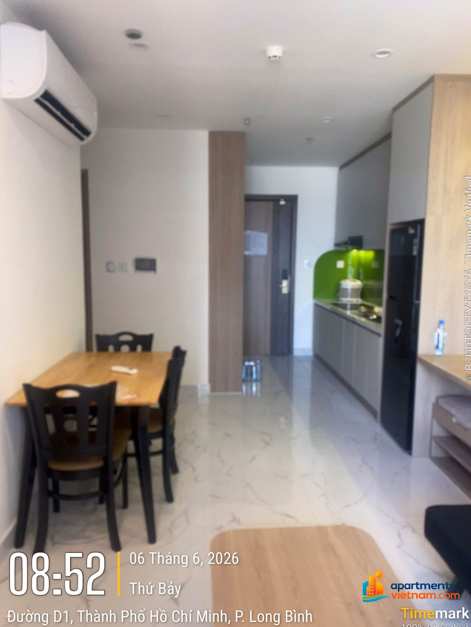 Fully furnished 2 bedroom apartment for rent in Vinhomes Grand Park, just bring suitcase to move in