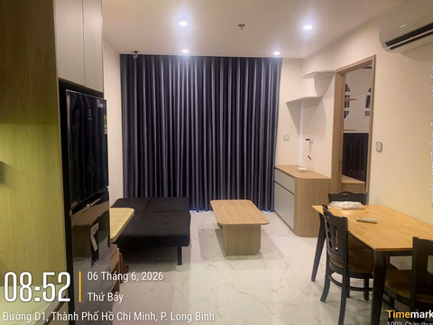 Fully furnished 2 bedroom apartment for rent in Vinhomes Grand Park, just bring suitcase to move in