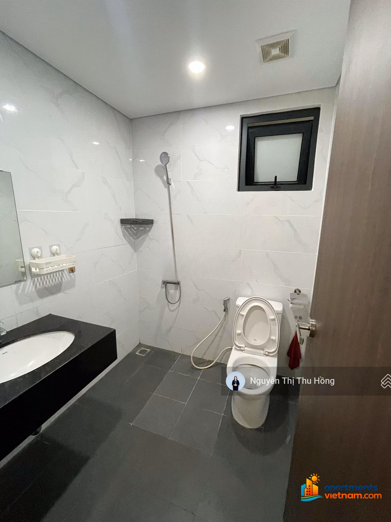 Beautiful apartment for rent right at FPT Plaza 2 for 12 million***