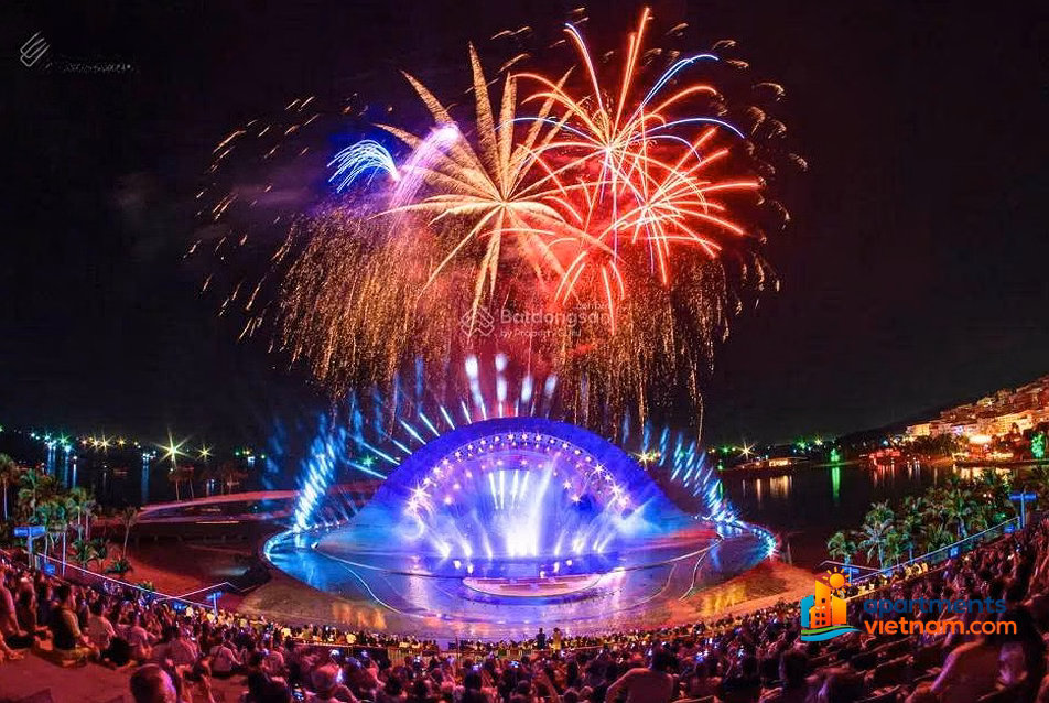 Cut a loss of 1 billion Dual key direct sea view - watch fireworks every night - can be rented immediately