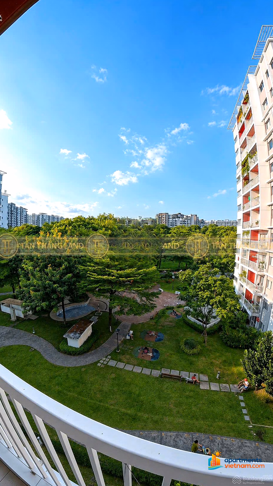 Celadon City Tan Phu rental shopping cart last updated July 2026