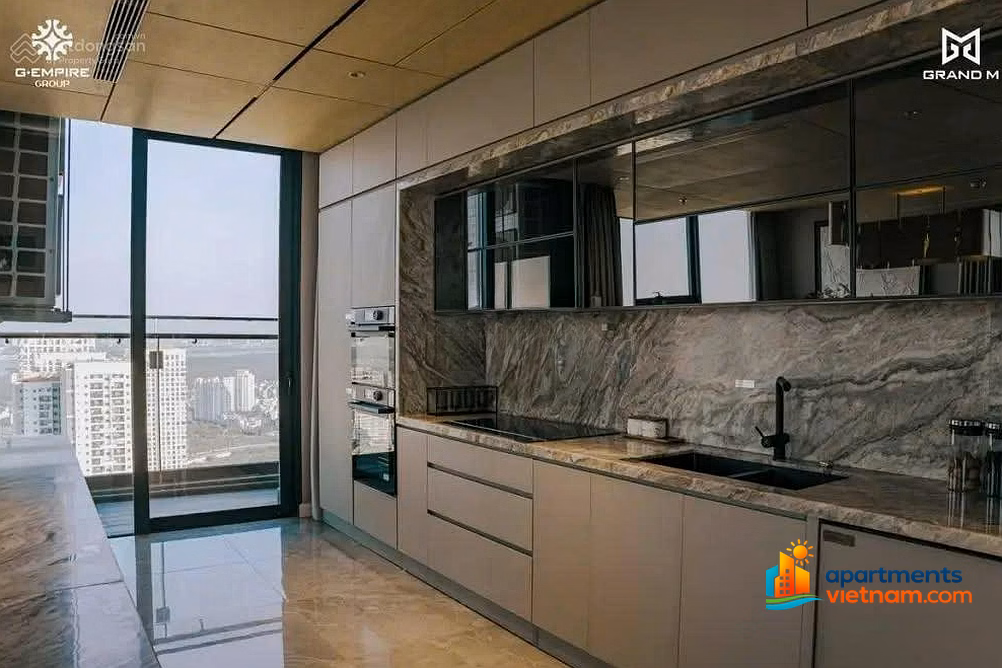 Diplomatic apartment Noble Crystal Tay Ho - Ciputra - VVIP - Full view of West Lake