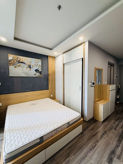 (Super offer) for Studio Vinhomes Green Bay, the cheapest on the market with beautiful new furniture, move in immediately 8.5 million/month